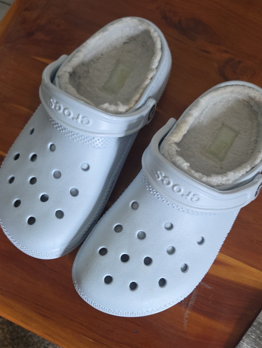 CROCS Fuzzy Lined Clogs in Light Blue